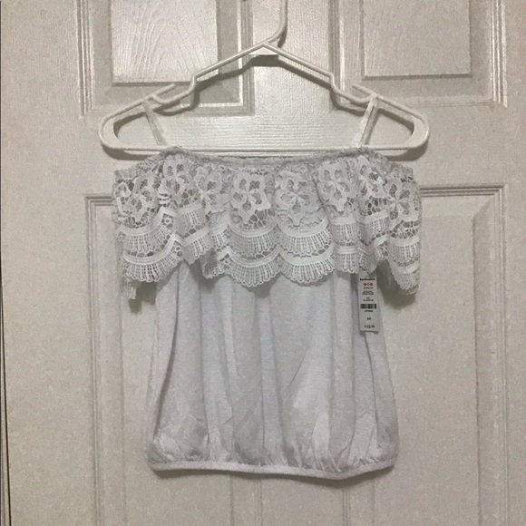 Off the shoulder top - Picture 2 of 4